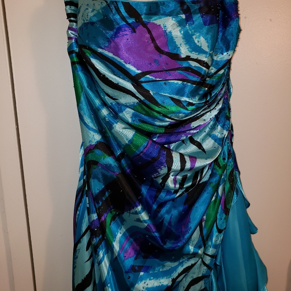 Strapless ruched sequins ruffled prom dress - Picture 6 of 7